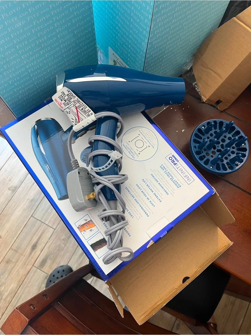 InfinitiPRO Frizz-Free Pro Dryer - Blue